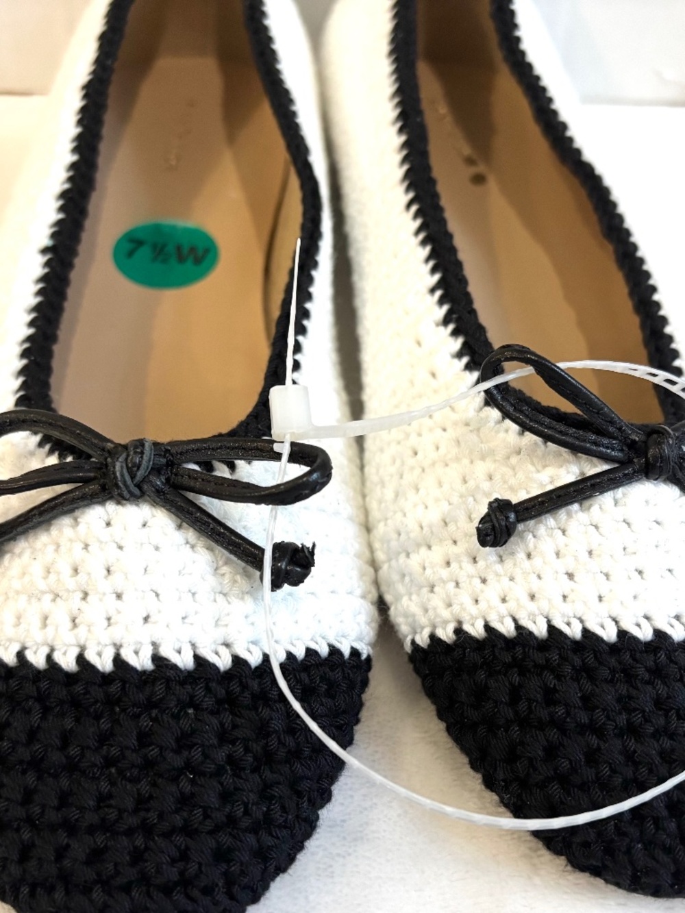Black White Crochet Knit BalletCore Classic Color Block  Ballet Shoes SZ 7.5M - Picture 6 of 14